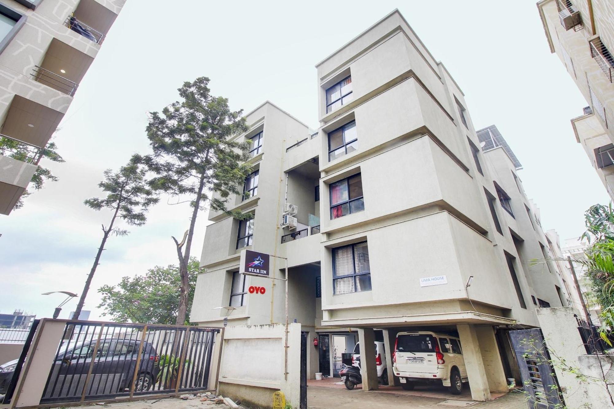 Oyo 76128星星酒店 浦那 外观 照片